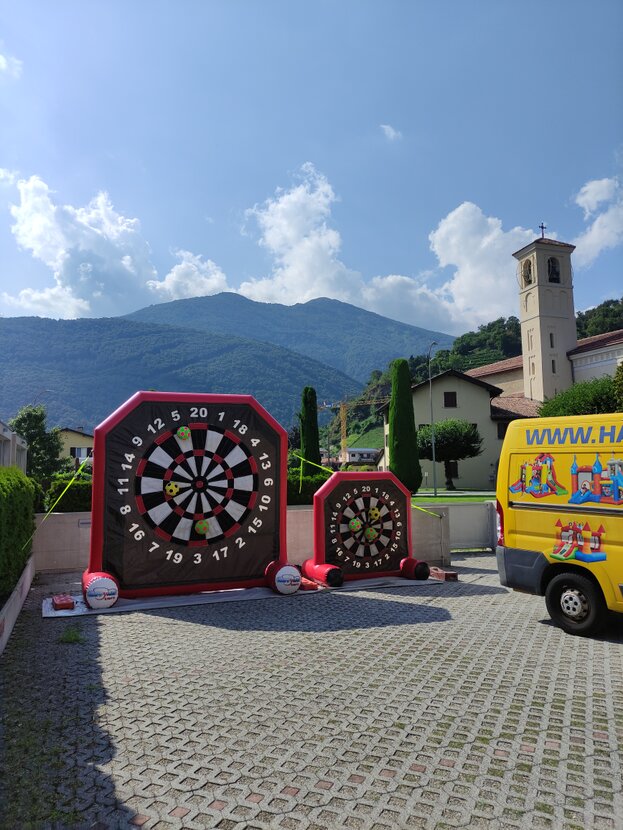 Prodotti per feste colorati