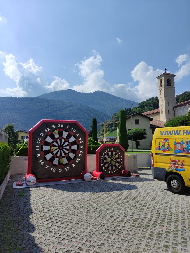 Prodotti per feste colorati